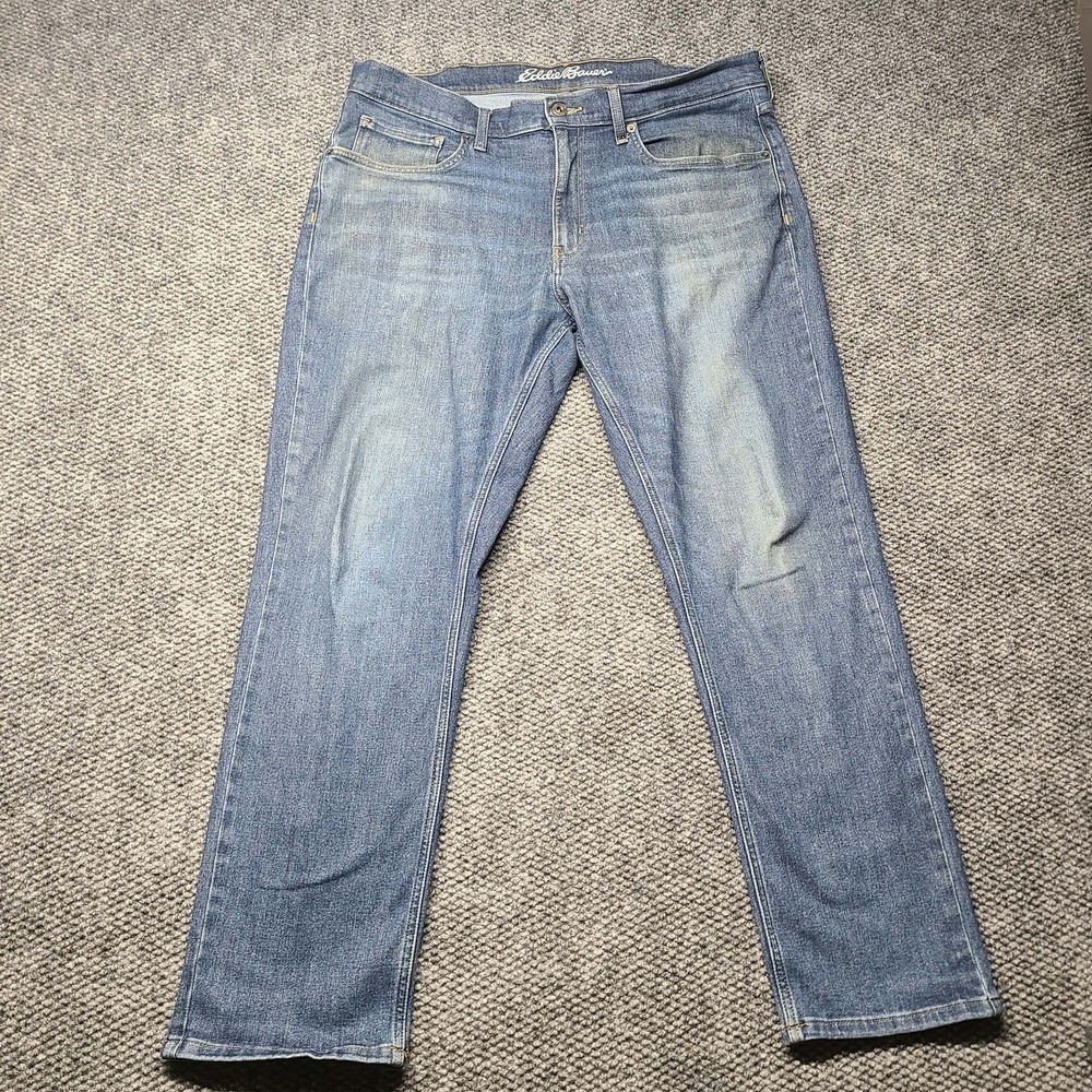 Eddie Bauer Jeans Mens 36x30  Blue Straight Leg Stretch Denim Stone Wash Classic
